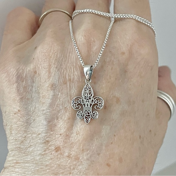 Sterling Silver Filigree Fleur De Lis Necklace, Saints Necklace, Silver Necklace - Picture 2 of 13